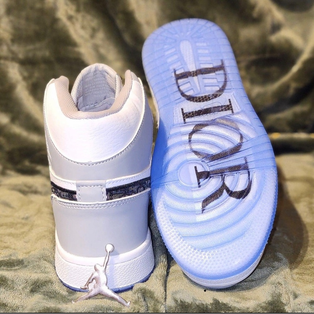 Nike x Dior